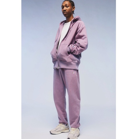 Champion Urban Outfitters Reverse Weave Lavender Purple Sweatpants - Picture 4 of 5